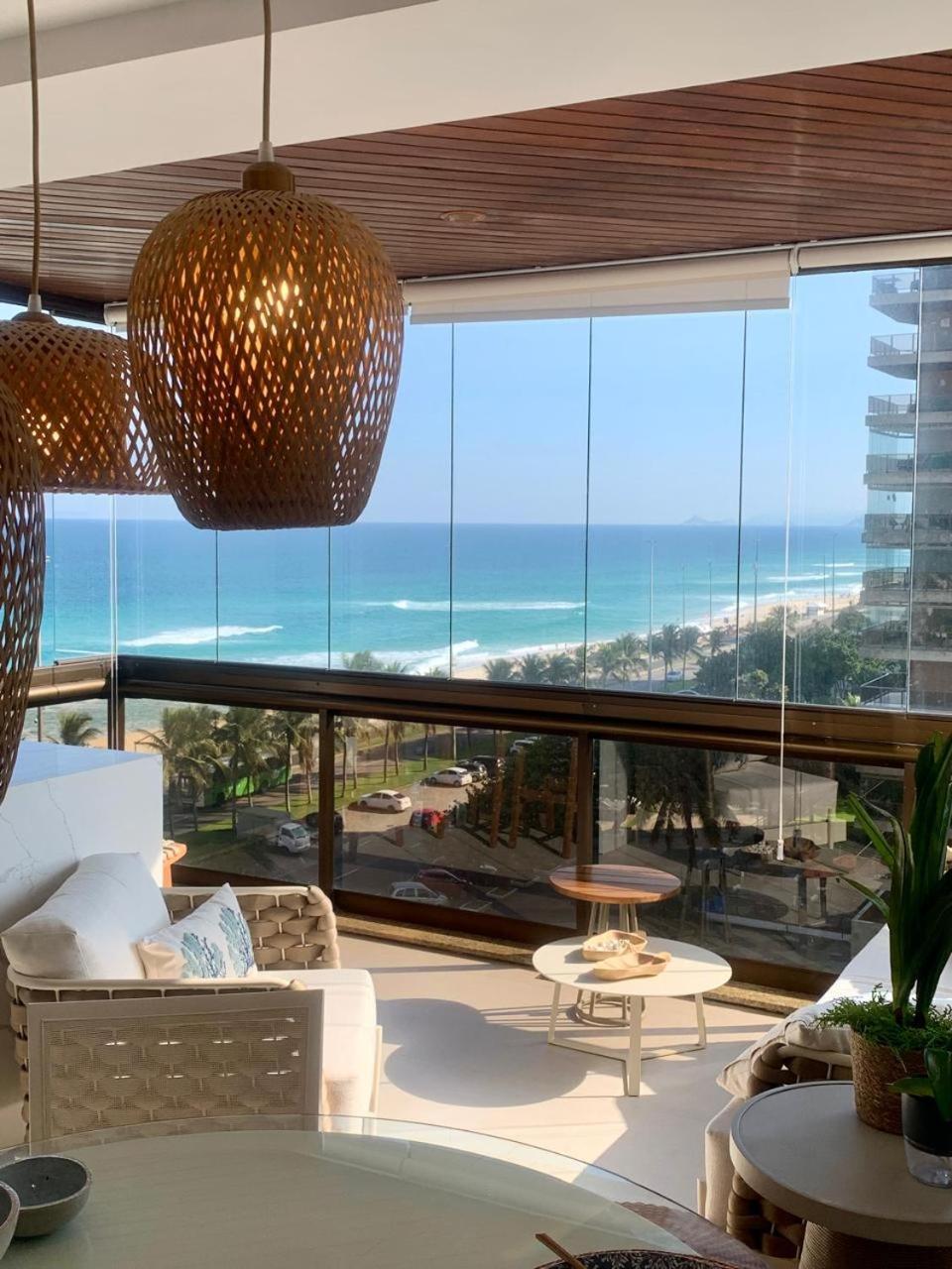 Lindo Apto No Melhor Lugar Da Barra Da Tijuca! Com Uma Vista De Tirar O Folego, Frente Para O Mar! Totalmente Equipado E Decorado Ao Lado Dos Melhores Hoteis E Quiosques Da Barra! Portaria 24H, Piscina, Sauna, Jacuzzi, Academia, Garagem, Wi-Fi, Lavan Rio de Janeiro Luaran gambar